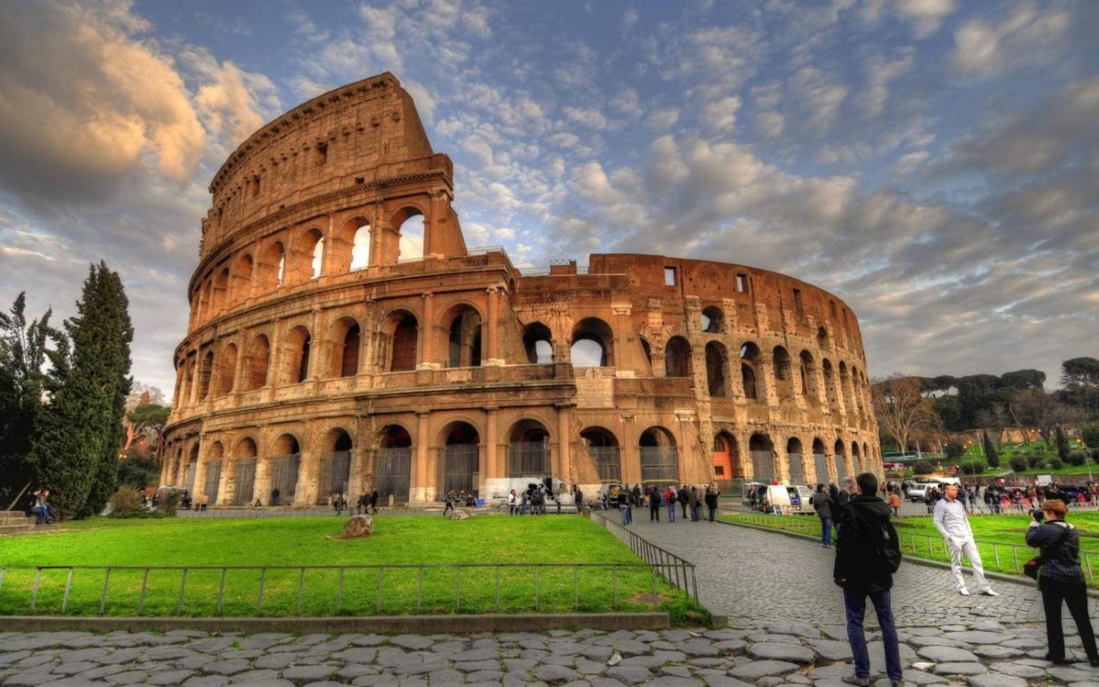 Leoni Di Giada Guesthouse - Close To Central Station Rom Exterior foto